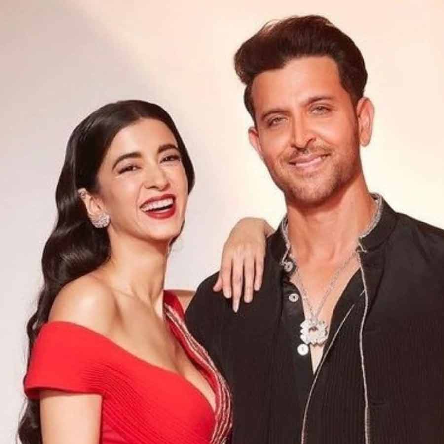 ৯৭ কোটির ফ্ল্যাটে থাকবেন প্রেমিকা সাবা, মাসে কত টাকা ভাড়া নেবেন ‘বাড়িওয়ালা’ হৃতিক?