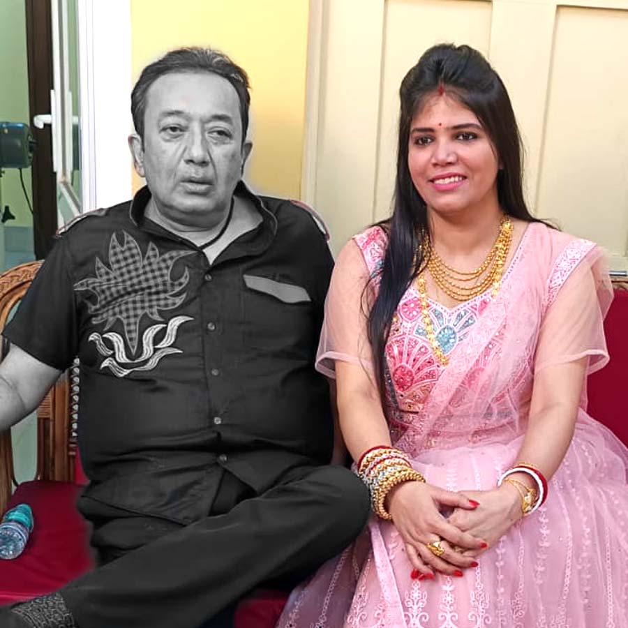 জয়ের স্মৃতি আষ্টেপৃষ্ঠে জড়িয়ে, কী করে এখনই দ্বিতীয় বিয়ের কথা ভাবব? মুখ খুললেন অঙ্কিতা
