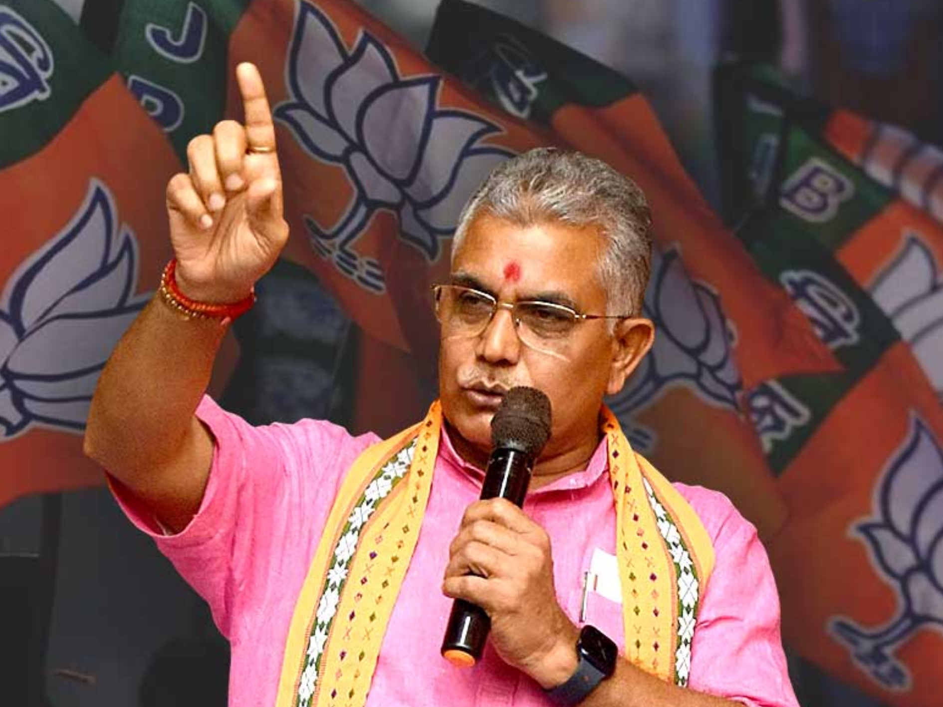 আবারও চর্চায় দিলীপ 